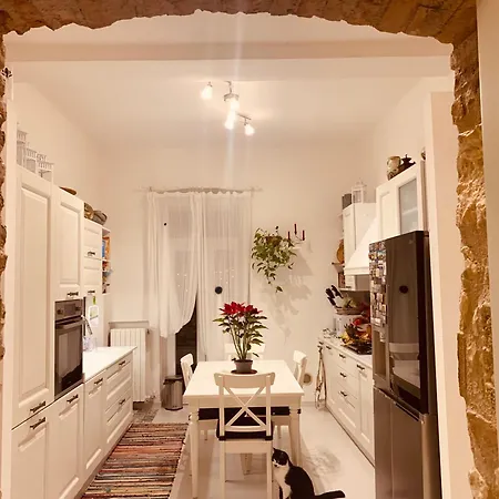 Privatunterkunft Singola Matrimoniale Verona